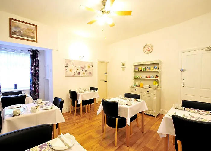 Hermosa Guesthouse